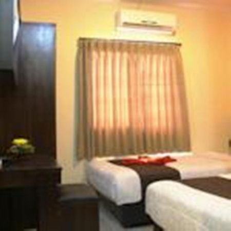 Asher Bali Transit Kuta  Exterior photo
